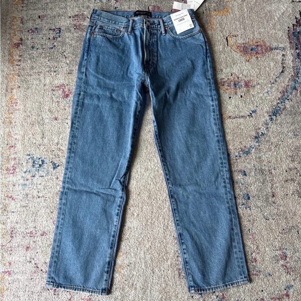 Classic Blue Men's Loose Jeans